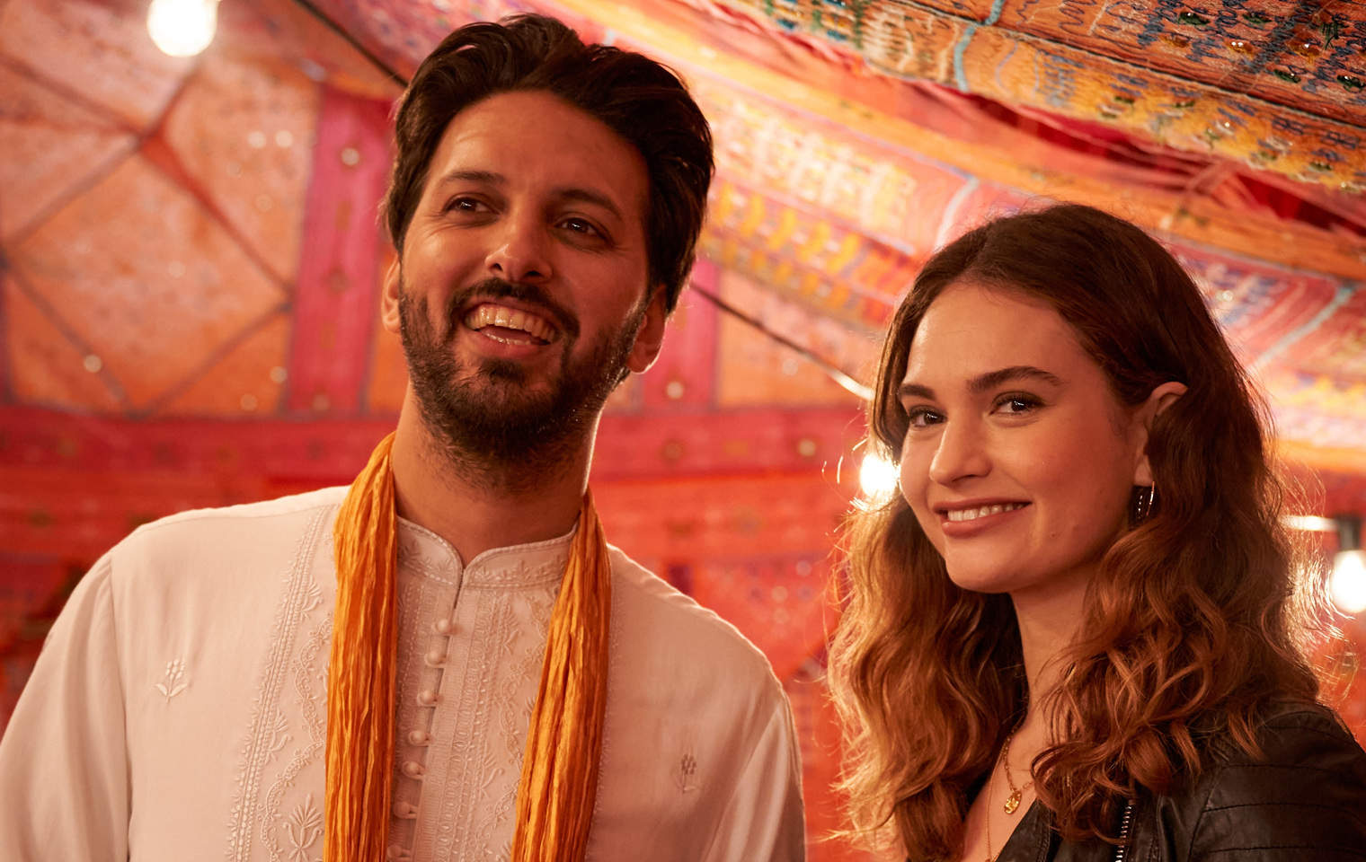 "What’s Love Got to Do with It?" mit Lily James & Shazad Latif: Eine