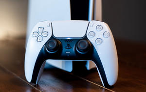 The PS5's DualSense Controller