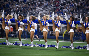 Dallas Cowboys Cheerleader