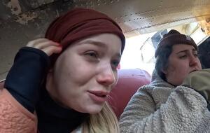 Julia Beautx und SelfieSandra bei "7 vs. Wild"