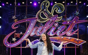 „& Julia“ in Hamburg: Das perfekte Wochenend-Musical