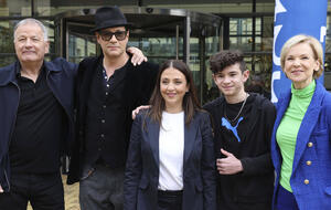 Thomas Rühmann, Thomas Koch, Arzu Bazman, Leonhard Scholz und Andrea Kathrin Loewig beim Fanfest 