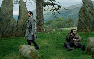 Roger und Buck in "Outlander"