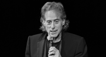 Richard Lewis 