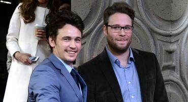 Seth Rogen und James Franco sind als Freunde zusammen bei einer Veranstaltung zu sehen