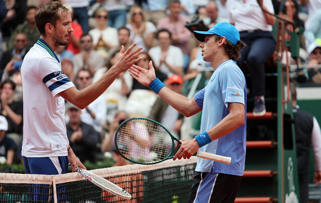 French Open: Alex de Minaur und Daniil Medvedev