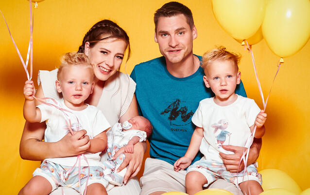 Sarafina Wollny, Ehemann Peter und die Kinder Emory, Casey und Hope