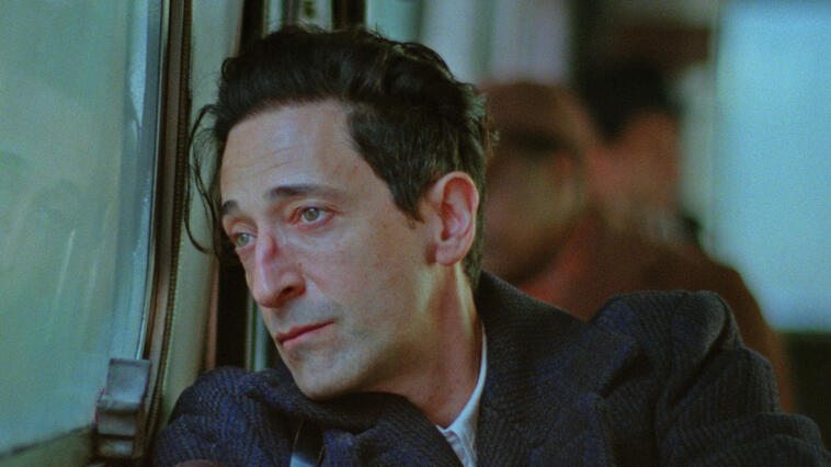 Adrien Brody als László Tóth im oscarnominierten Film "Der Brutalist"