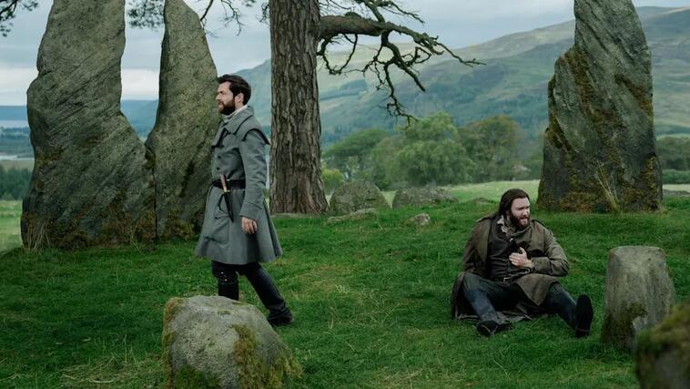 Roger und Buck in "Outlander"